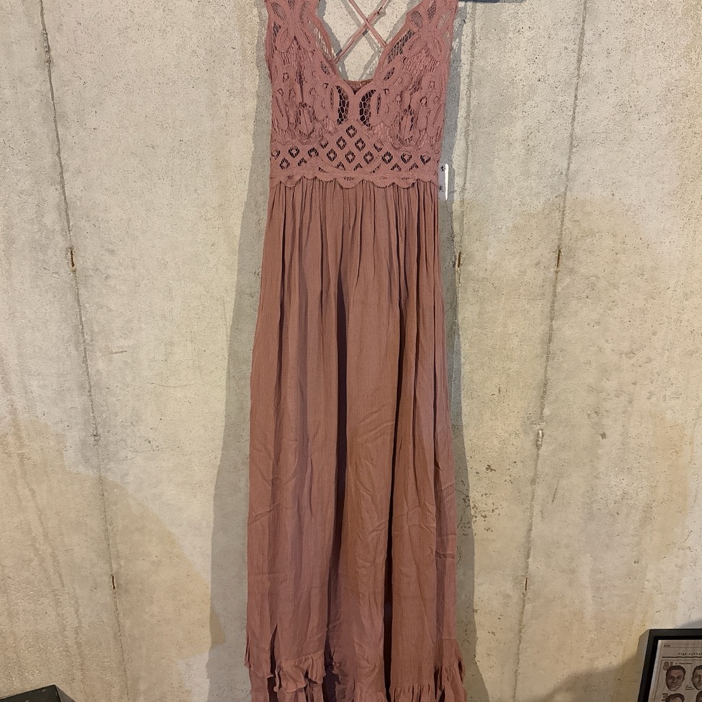 Free People Adele Lace-Detail Maxi Dress in Blush Pink - Picture 4 of 6